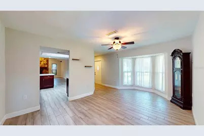 7121 Odoniel Loop W, Lakeland, FL 33809 - Photo 2