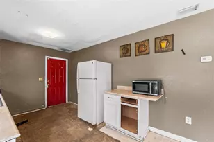 7101 Cherry St, Panama City, FL 32404 - Photo 8