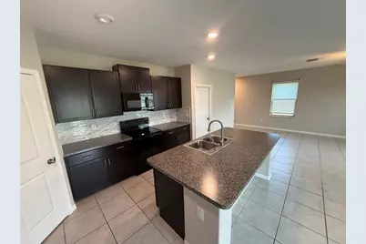 4540 Eternal Prince Drive, Sun City Center, FL 33573 - Photo 4
