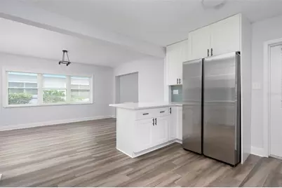 6929 39th Avenue N, Saint Petersburg, FL 33709 - Photo 6