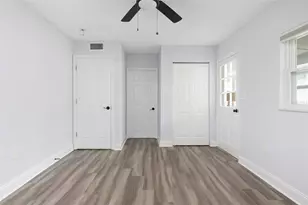 6929 39th Ave N, Saint Petersburg, FL 33709 - Photo 20