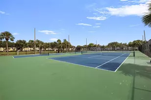 5266 Beach Dr SE, Saint Petersburg, FL 33705 - Photo 18