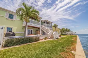 5266 Beach Dr SE, Saint Petersburg, FL 33705 - Photo 16
