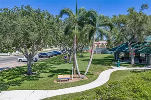 1170 Rue Des Chateaux, South Pasadena, FL 33707 - Photo 44