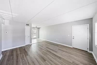 1170 Rue Des Chateaux #1A, South Pasadena, FL 33707 - Photo 10