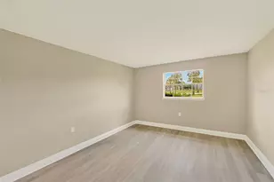200 Country Club Dr, Largo, FL 33771 - Photo 20