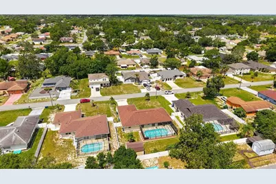 2432 Lake Forest Avenue, Spring Hill, FL 34609 - Photo 38