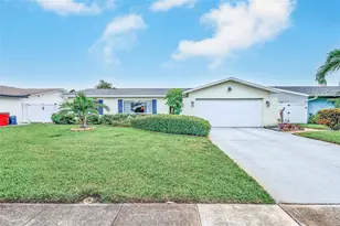 9069 127th St, Seminole, FL 33776 - Photo 1