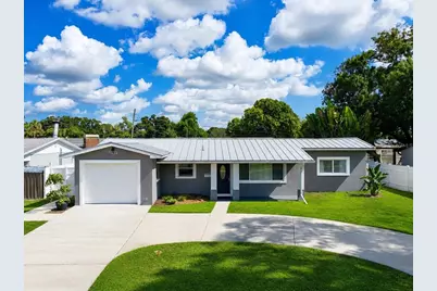 6949 31st Avenue N, Saint Petersburg, FL 33710 - Photo 1