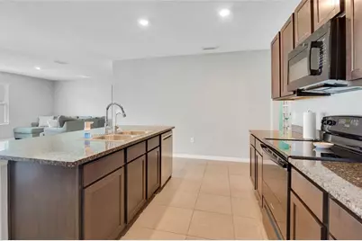 10213 Golden Light Court, Riverview, FL 33578 - Photo 8