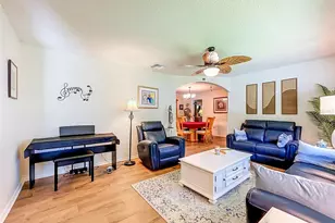 621 Timber Ln, Tarpon Springs, FL 34689 - Photo 8