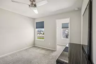 19405 Monarch Wind Way, Lutz, FL 33558 - Photo 14