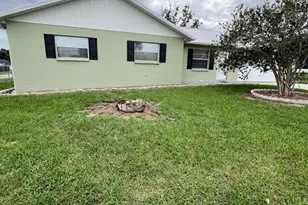 38822 Margs Ct, Zephyrhills, FL 33540 - Photo 18