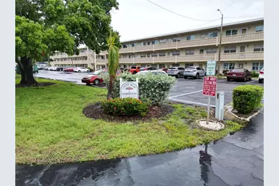 951 79th Avenue N #APT 322, Saint Petersburg, FL 33702 - Photo 34