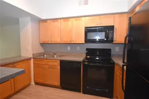 2402 W Azeele St, Tampa, FL 33609 - Photo 2