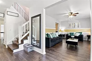 3039 Abbey Ct, Clearwater, FL 33759 - Photo 2