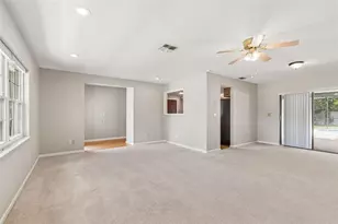 11798 David Ct, Seminole, FL 33778 - Photo 4