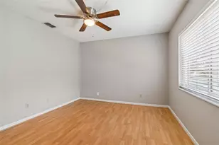 11798 David Ct, Seminole, FL 33778 - Photo 18