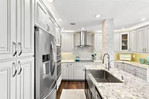 5023 Starfish Dr SE, Saint Petersburg, FL 33705 - Photo 16