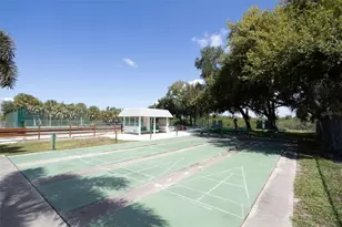 3216 39th St, Saint Petersburg, FL 33711 - Photo 22