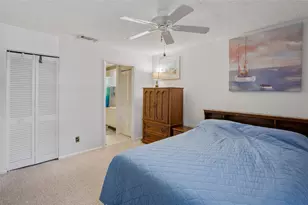 3216 39th St, Saint Petersburg, FL 33711 - Photo 8