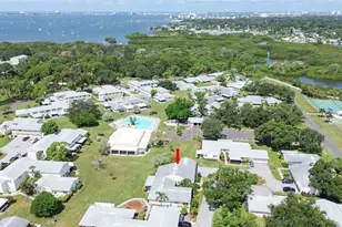 3216 39th St, Saint Petersburg, FL 33711 - Photo 2