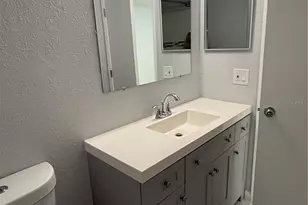 3001 58th Ave S, Saint Petersburg, FL 33712 - Photo 8
