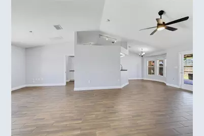 5719 Sweetheart Court, Saint Cloud, FL 34772 - Photo 4