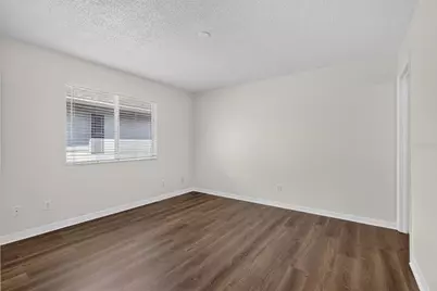 4110 Waterside Island Court, Tampa, FL 33617 - Photo 24