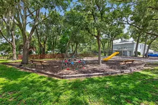 4110 Waterside Island Ct, Tampa, FL 33617 - Photo 40