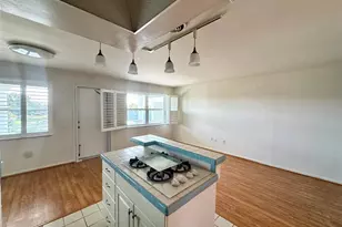 6000 20th St, Saint Petersburg, FL 33714 - Photo 8