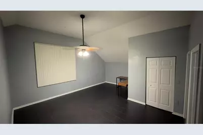 5031 Sunridge Palms Drive, Tampa, FL 33617 - Photo 8