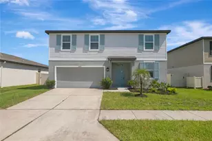 38689 Harlow Rose Dr, Zephyrhills, FL 33540 - Photo 2