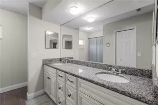 2423 Forrest Crest Cir, Lutz, FL 33549 - Photo 6