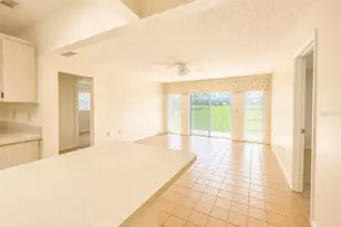 310 Faircross Cir, Sun City Center, FL 33573 - Photo 10
