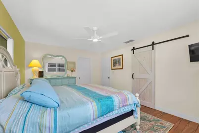 1901 Marlin Drive, Belleair Bluffs, FL 33770 - Photo 22