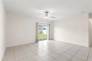 7310 Pearly Everlasting Ave, Tampa, FL 33619 - Photo 24