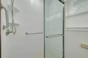 1673 Cambridge Dr, Clearwater, FL 33756 - Photo 16