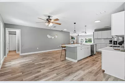 2112 Meadow Lark Road, Spring Hill, FL 34608 - Photo 18