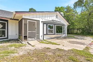 2112 Meadow Lark Rd, Spring Hill, FL 34608 - Photo 6