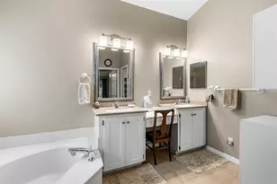 738 Winterbrooke Way, Sun City Center, FL 33573 - Photo 28