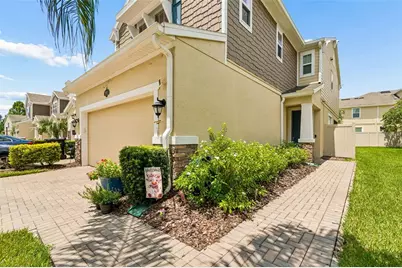 18907 Cornuta Street, Lutz, FL 33558 - Photo 4