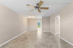 4895 Bay St NE, Saint Petersburg, FL 33703 - Photo 4