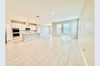 34329 Evergreen Hill Court, Wesley Chapel, FL 33545 - Photo 6