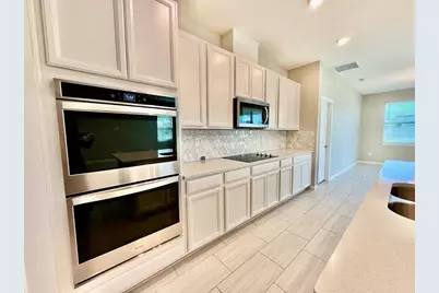 34329 Evergreen Hill Court, Wesley Chapel, FL 33545 - Photo 14