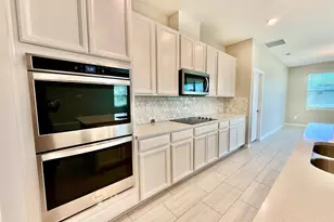 34329 Evergreen Hill Ct, Wesley Chapel, FL 33545 - Photo 14