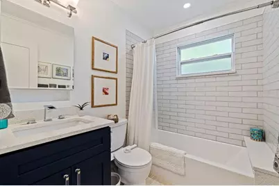 5711 Venetian Boulevard NE, Saint Petersburg, FL 33703 - Photo 18