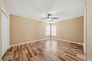 925 Windton Oak Dr, Ruskin, FL 33570 - Photo 22