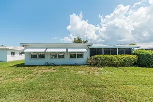 14104 89th Ave, Seminole, FL 33776 - Photo 26