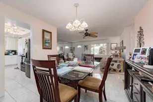 14104 89th Ave, Seminole, FL 33776 - Photo 12